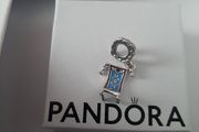 New genuine pandora Aladdin magic carpet charm