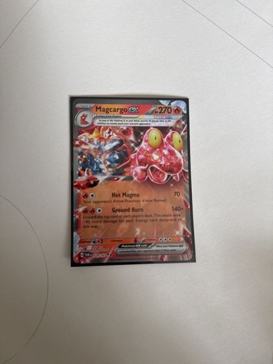 Batch of pokemon cards