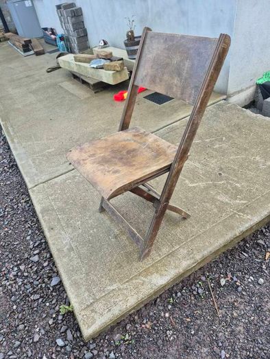 antique folding chairs