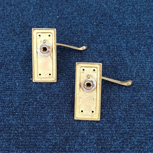 brass door handle