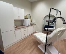 Treatment Room To Rent