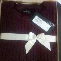 BNWT Age 3-4 Pure Cashmere Jumper, Boxed Set