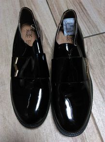 Shoes, 5 UK
