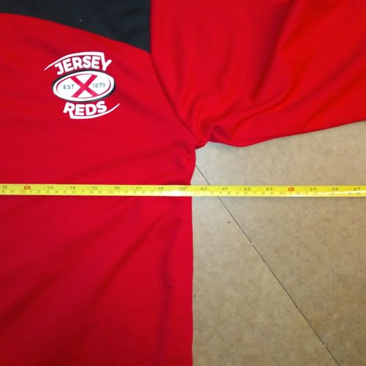 Jersey Reds (M) Rugby Sweatshirt Jumper Pullover Sweat Shirt Kukri  Medium