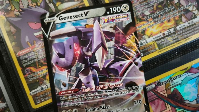 Genesect V ! Ultra Rare ! from Fusion Strike Set ! 2021 ! Pokemon Card !