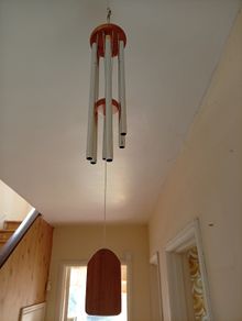 Musically Tuned 6-Tube Metal Wind Chime.  Beautiful Deep Tone