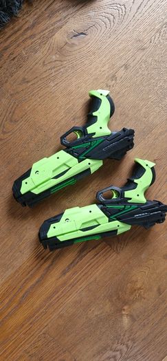 Toy guns