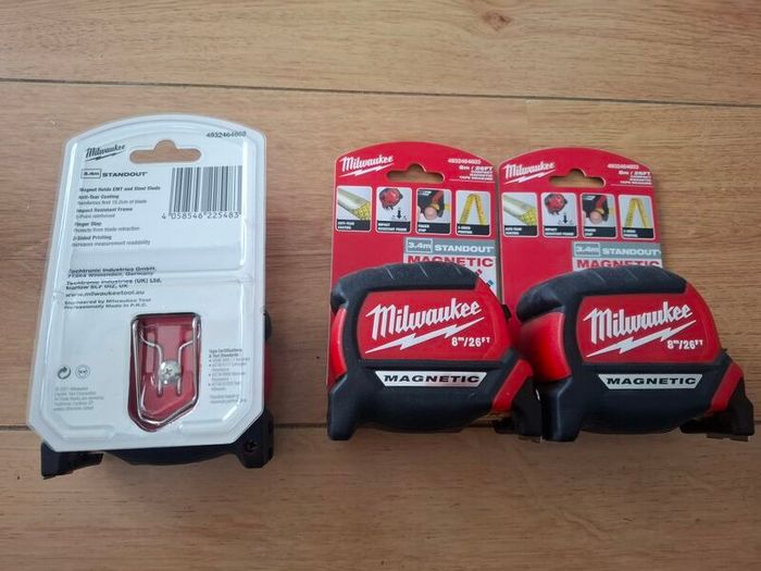 Milwaukee Compact Magnetic 8m/26ft Tape Measure