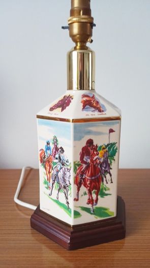 Vintage "Pointers of London & Edinburgh" porcelain  table lamp with wooden base and horse racing theme  height 30cm