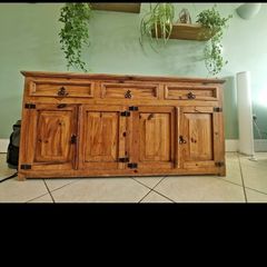side board