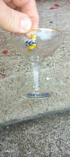 4 x original vintage babycham glasses 1970s ,collectors items ,good colour nice condition, price includes free shipping or if buyer collects cheaper,,see pictures for condition, sold as is ,