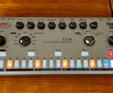 Cyclone Analogic TT-78 Beat Bot Analog Drum Machine