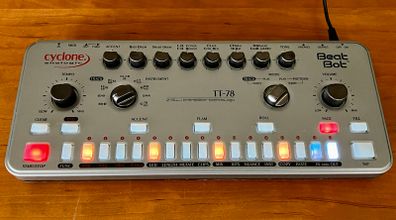 Cyclone Analogic TT-78 Beat Bot Analog Drum Machine