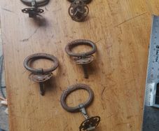 5 vintage press handles