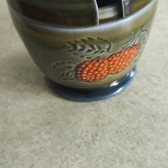 Vintage WADE PORCELAIN Pottery IRELAND Irish Sugar Berry Preserves Jam Bowl Container with Lid 1950-60s