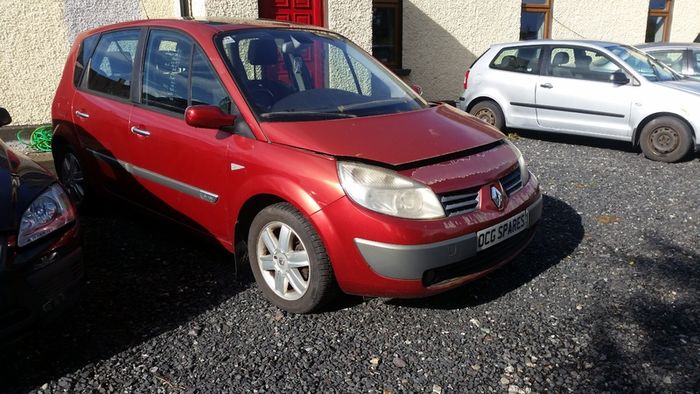 Renault Scenic Megane's x7 03-08 Petrol & Diesel @ OCG