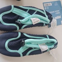 Girls Pool/ Beach shoes
