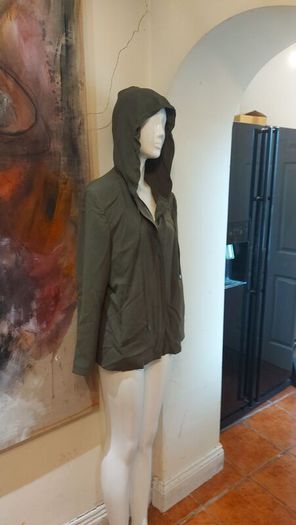 Elinette  suit
