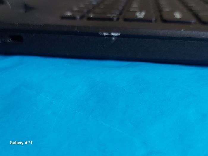 Acer Aspire ES 15, AMD Dual-Core Processor E1-7010, 1.5GHz, 4GB Ram, 1 Terrabyte HDD, Windows 10, Microsoft Edge, Chrome and VLC