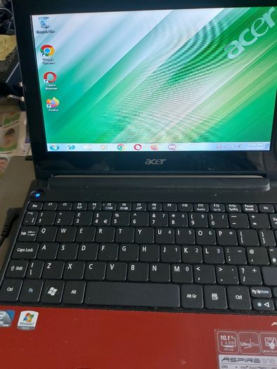 Acer Aspire One, Model D255, Intel Atom N450, 1.66 GHz, 1GB Ram, 250GB HDD, Windows 7, 32 bit, Firefox, Opera, chrome