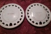 2 x Toyota Corolla E9 Sprinter Etc 13 Inch Hubcaps