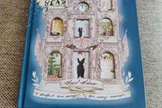 Vintage Tea Party Year by Angel Adoree from the Escape to the Chateau and Dick Strawbridge hardback in very good condition over 300 pages with lots of illustrations and recipes and party ideas FREE STANDARD POSTAGE INCLUDED