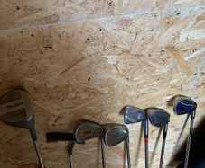 Right handed Starter golf set (putter, Pitching, sand, 5,6,9)