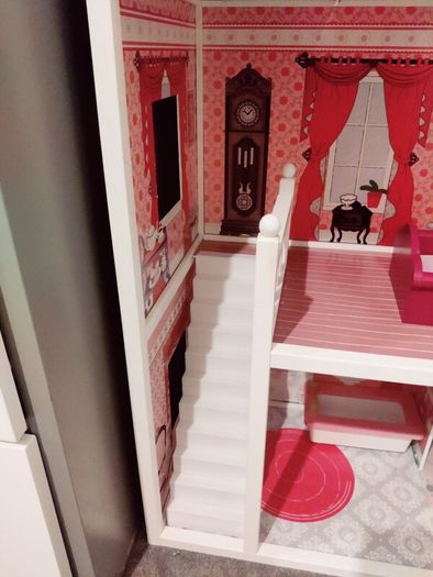 Doll house