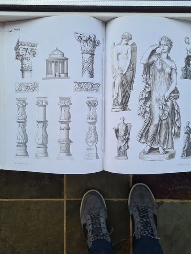 The Decoupage Sourcebook. Includes 64 Pages Of Motifs To Cut Out. By Jovasta Innrs & Stewart Walton.