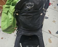 Child hiking carrier
