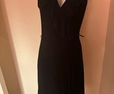 Black elastic knee-length V-Neck Wrapt dress size UK10 EU38 Postage included