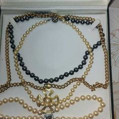 vintage jewelry