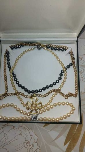vintage jewelry