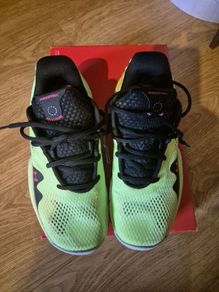 SIZE 5/6UK Under Armour _Sport runners /New