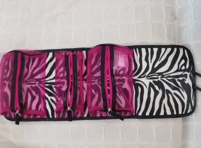 Elisabeth Arden cosmetic bag