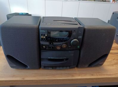 Philips AZ 9055 Portable Boombox CD Radio Cassette Player Detachable Speakers