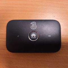 Huawei E5577-320 portable 4G WiFi modem