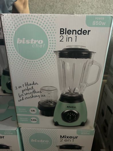 Glass blenders comes with small blender for ice nuts