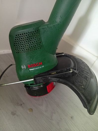 Bosch EasyGrassCut Trimmer 3months old