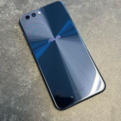 Asus zenfone 4 smartphone