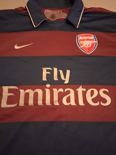 Arsenal Jersey. Official Arsenal Nike Mens Third Jersey From Season 2007/2008. Authentic Original From The Time. Not A Modern Day Remake.