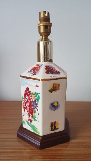 Vintage "Pointers of London & Edinburgh" porcelain  table lamp with wooden base and horse racing theme  height 30cm