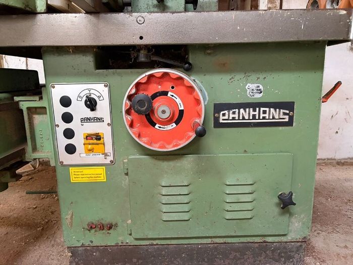 Spindle moulder