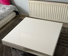 free coffee tables