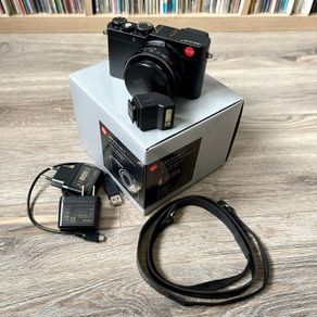 Leica D-Lux 7 Digital Camera