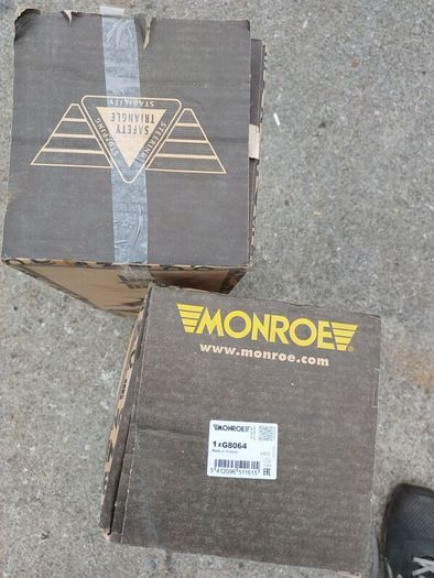 NEW Monroe shocks (Set )