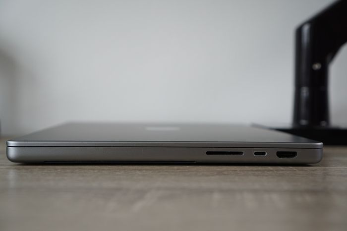 Macbook Pro 14" 2021 M1 Pro | 16GB Ram | 512GB