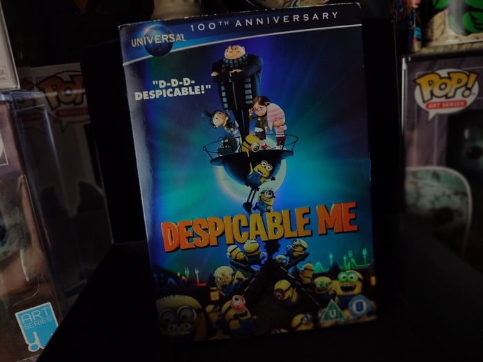 Despicable Me !  Universal 100th Anniversary ! DVD ! 2010 !