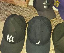 8 genuine brand Baseball caps