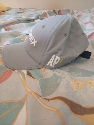 8 x Baseball Cap's